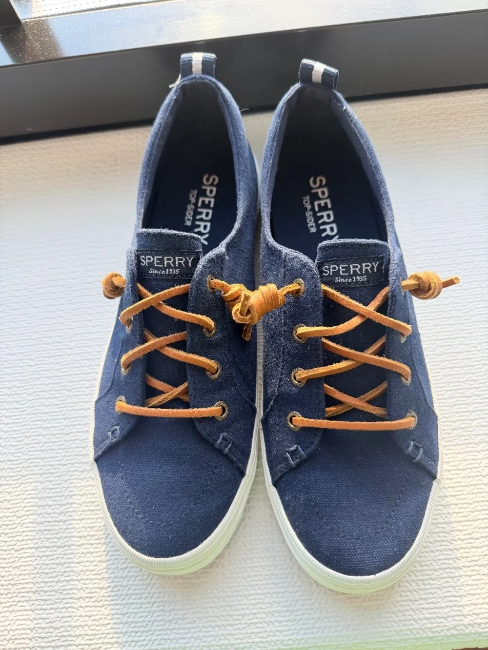Navy Sperry Crest Vibe Shoes 7.5